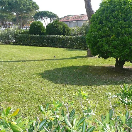 Zenith Apart Otel Caorle