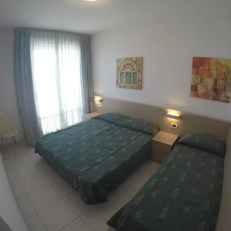 Apart-hotel Zenith 3*