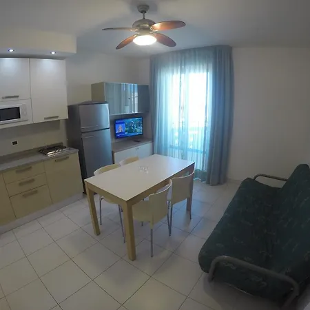 Apart-hotel Zenith 3*